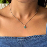 Gargantilha Em Ouro Branco Com Gota De Esmeralda E Diamantes