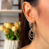 Brincos Pendentes Elos Em Ouro Rosê Com Diamantes Cognac