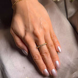 Anel Meia Aliança Com Diamantes De 05 Pontos