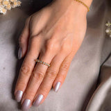 Anel Meia Aliança Com Diamantes De 05 Pontos