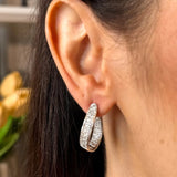 Brincos Bruner Argolas Ouro Branco Cravejadas Com Diamantes