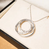 Pingente Orbital Em Ouro Branco Cravejado Com Diamantes
