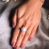 Anel Solitário Ouro Branco Com Diamantes E Pérola South Sea