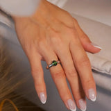 Solitário Hstern Ouro Branco Com Turmalina Verde E Diamantes