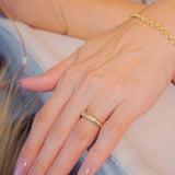 Anel Meia Aliança Hstern Dreams em Ouro Amarelo com Diamantes