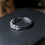 Anel Meia Aliança Sophí Em Ouro Branco Com Diamantes