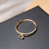 Anel Solitário Em Ouro Amarelo Topázio Incolor De 25 Pontos