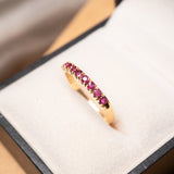 Anel Meia Aliança Em Ouro Amarelo Com Rubelitas de 05 Pontos