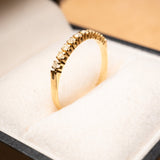 Anel Meia Aliança Ouro Amarelo e Diamantes de 03 Pontos