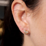 Brincos Stud Coração Pequeno em Ouro Amarelo Texturizado