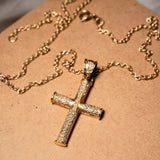 Pingente Cruz em Ouro Amarelo e Diamantes Médio