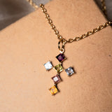 Pingente Cruz em Ouro Amarelo e Pedras Brasileiras