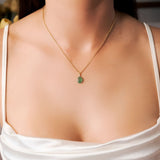 Pingente de Ouro Amarelo com Esmeralda Oval e Diamante