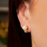 Brinco Stud Pearl em Ouro Amarelo, Pérola e Diamante