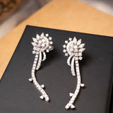 Brinco Pendente Royal em Ouro Branco e Diamantes