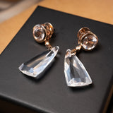 Brinco Julio Okubo de Ouro Rosê com Cristais de Rocha Transparentes e Diamantes