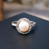 Anel Vivara Coleção Pérola em Ouro Branco com Diamantes
