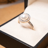 Anel Vivara Coleção Pérola em Ouro Branco com Diamantes