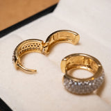 Brincos Argolas Em Ouro Amarelo Com Safiras Brancas