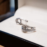 Brinco Argolinha Delicada Em Ouro Branco E Diamante