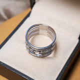 Anel Monte Carlo Em Ouro Branco Com Diamantes