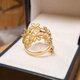 Anel Flores Em Ouro Amarelo E Diamantes