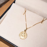 Pingente Mini São Bento Em Ouro Amarelo 18K