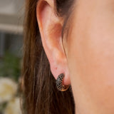 Brinco Argola Hstern Em Ouro Nobre Com Diamantes Negros