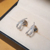Brinco Meia Argola Vivara Em Ouro Branco E Diamantes