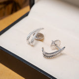 Brinco Meia Argola Vivara Em Ouro Branco E Diamantes