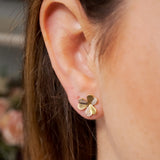 Brincos Flor Em Ouro Amarelo 18K E Diamantes