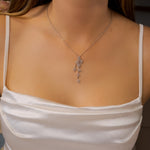 Colar Vivara Infinito Singular em ouro branco e diamantes com pingente de 5.3 cm.
