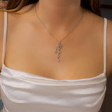 Colar Vivara Infinito Singular em ouro branco e diamantes com pingente de 5.3 cm.