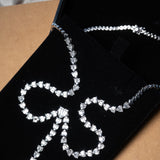 Colar Royal Meia Riviera Gravata Em Ouro Branco E Diamantes