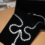 Colar Royal Meia Riviera Gravata Em Ouro Branco E Diamantes