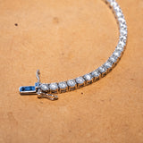 Pulseira Riviera Em Ouro Branco E Diamantes 15 Pontos 7,2 Cts