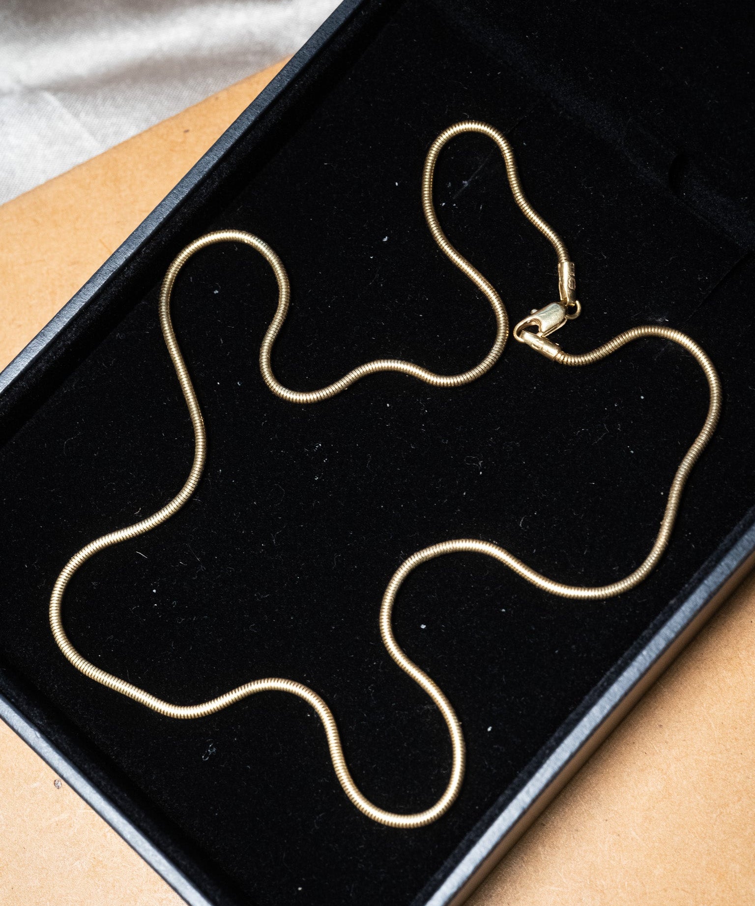 Colar cordão rabo de rato em ouro amarelo com 42cm de comprimento e 1.5mm de espessura e peso de 9.6g