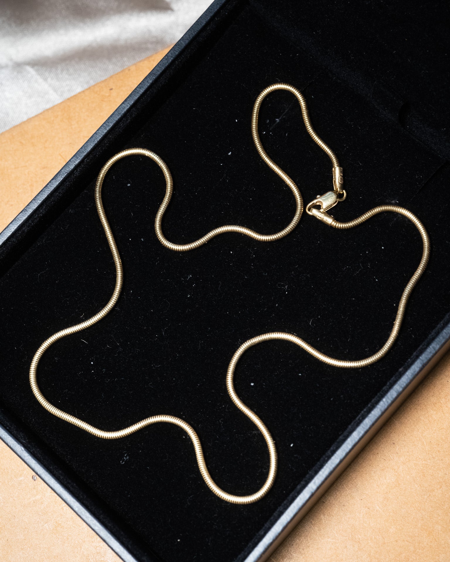 Colar cordão rabo de rato em ouro amarelo com 42cm de comprimento e 1.5mm de espessura e peso de 9.6g