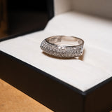 Anel Pavê Bright Em Ouro Branco E Diamantes