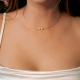 Colar Choker Semi Rígido Em Ouro Amarelo E Pérolas