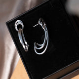 Brincos Pendente Curvas Em Ouro Branco Com Diamantes