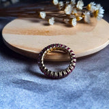 Anel Aliança Inteira Em Ouro Amarelo Com Rubis De 07 Pontos