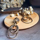 Brincos Pendentes Elos Em Ouro Rosê Com Diamantes Cognac